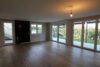 Wohnen in Heitersheim - Stil, Funktionalität und ein Hauch von Luxus. - Wohn- und Esszimmer