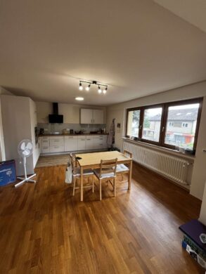 Charmante 2,5-Zimmer-Wohnung im Herzen von Müllheim – ideal gelegen im Markgräflerland, 79379 Müllheim im Markgräflerland, Etagenwohnung