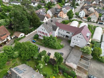 Renditeobjekt: Mehrfamilienhaus mit 11 vermieteten Wohneinheiten in Vögisheim (bei Müllheim), 79379 Müllheim im Markgräflerland, Mehrfamilienhaus