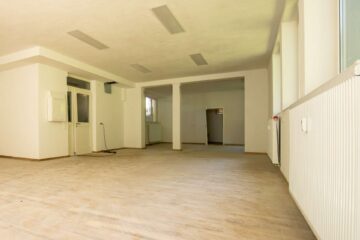 Gewerbe oder Wohnen: Souterrain-Einheit in bester Lage., 79379 Müllheim, Souterrainwohnung