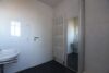 Wohnen auf zwei Ebenen: Traumhafte Maisonette in bester Lage - Badezimmer OG