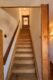 Eigenheim mit separater Mietwohnung, Freiburg-Munzingen - renovierungsbedürftige Maisonette-Whg: Treppe in Wohnung