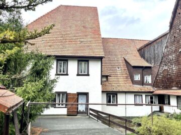 Wohnen in einem historisches Juwel in Löffingen, 79843 Löffingen, Mehrfamilienhaus