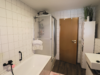 großzügige 3-Zi.-Wohnung in Heitersheim – perfekt für Eigennutzer und Investoren - Badezimmer