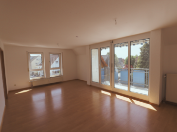 renovierte 3-Zi.-Whg in Munzingen (perfekt als Eigenheim oder Vermietung), 79112 Freiburg im Breisgau / Munzingen, Etagenwohnung