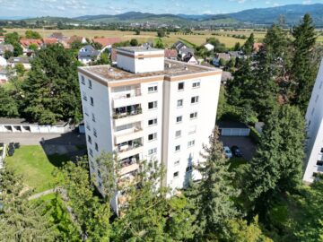 Ihre Traumwohnung mit Weitsicht – geräumige 4-Zimmer-Wohnung in Bad Krozingen, 79189 Bad Krozingen, Etagenwohnung