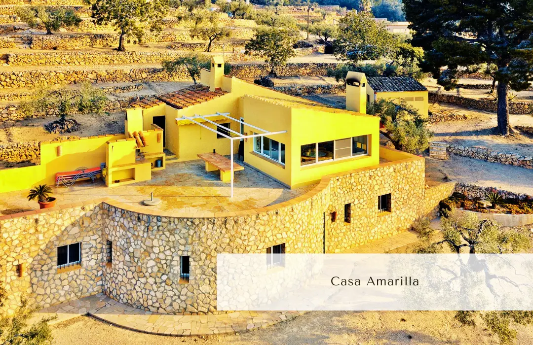 Casa Amarilla