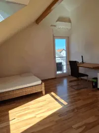 Schlafzimmer DG