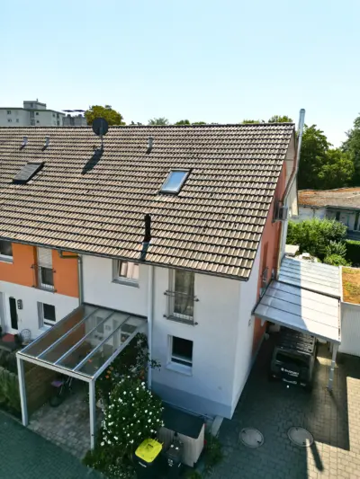Moderne Eleganz trifft Gemütlichkeit: Traumhaftes Reiheneckhaus in ruhiger Lage von Bad Krozingen, 79189 Bad Krozingen, Reihenendhaus
