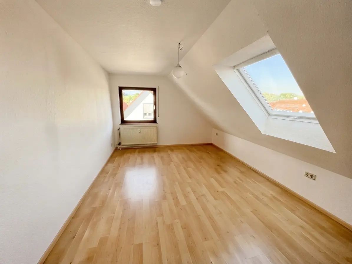Schlafzimmer DG