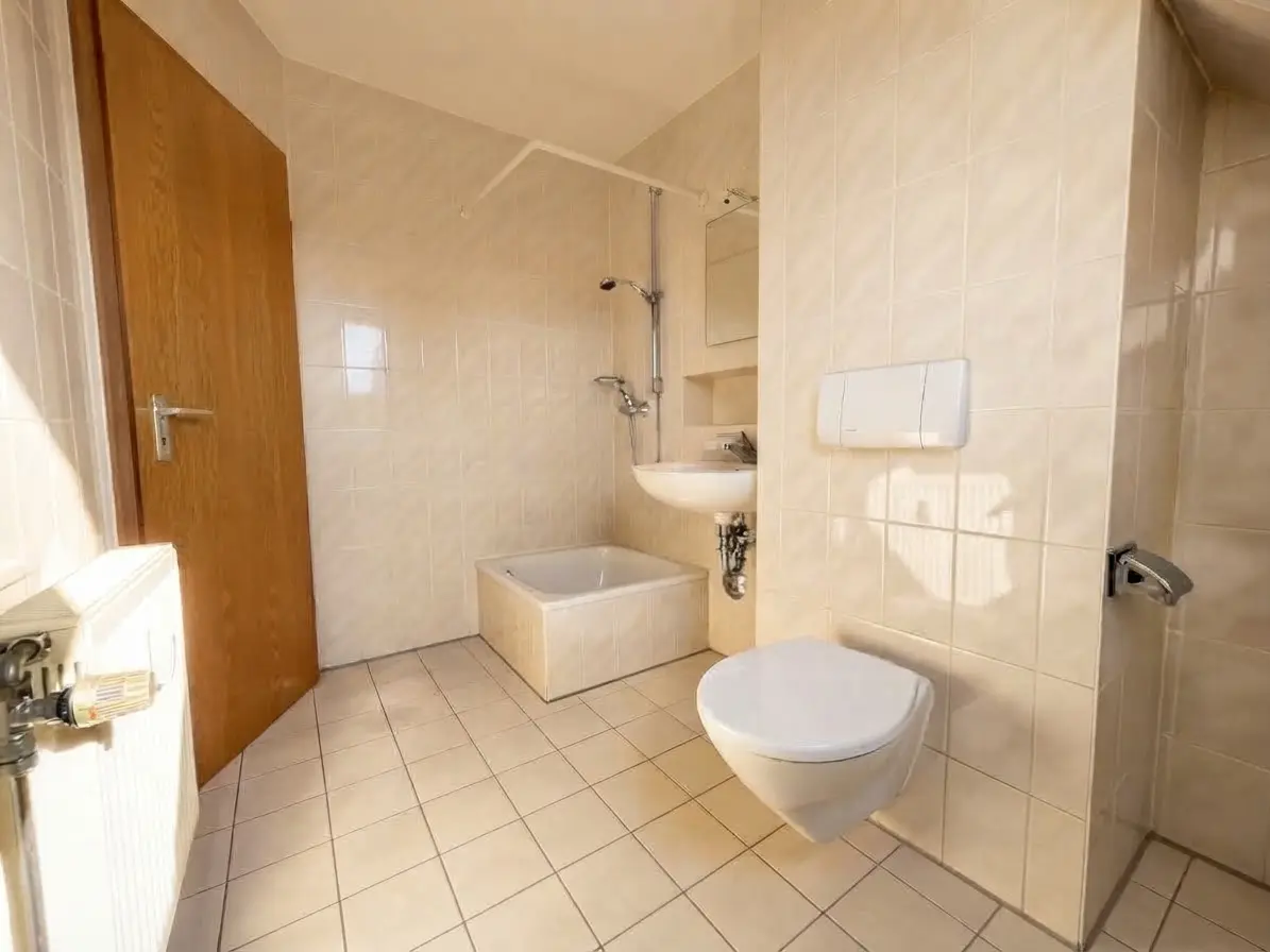 Badezimmer DG
